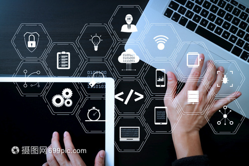 軟件開發(fā)者的編碼工作與強化的現(xiàn)實儀表板計算機圖標有關這些包括系統(tǒng)靈活開發(fā)代碼叉和以反應靈敏的網(wǎng)絡安全進行版本的編碼